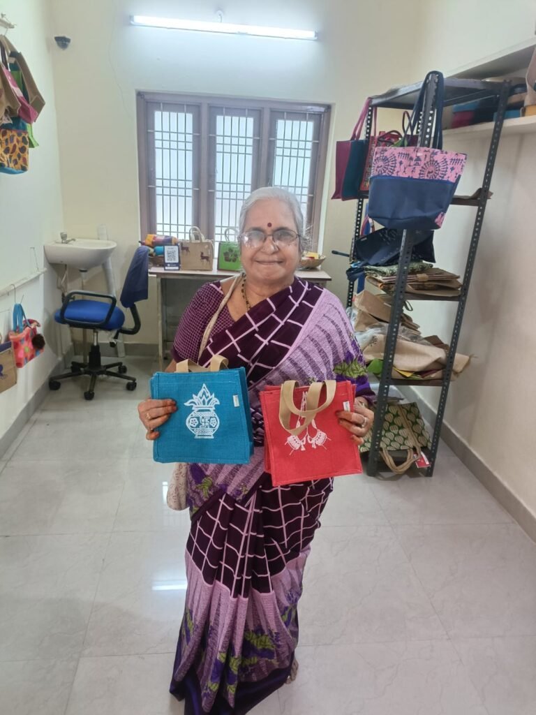 lakshmi pooja return gifts.