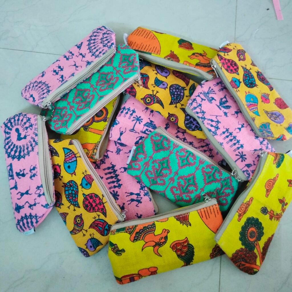 return gifts making jute bags in bulk.
